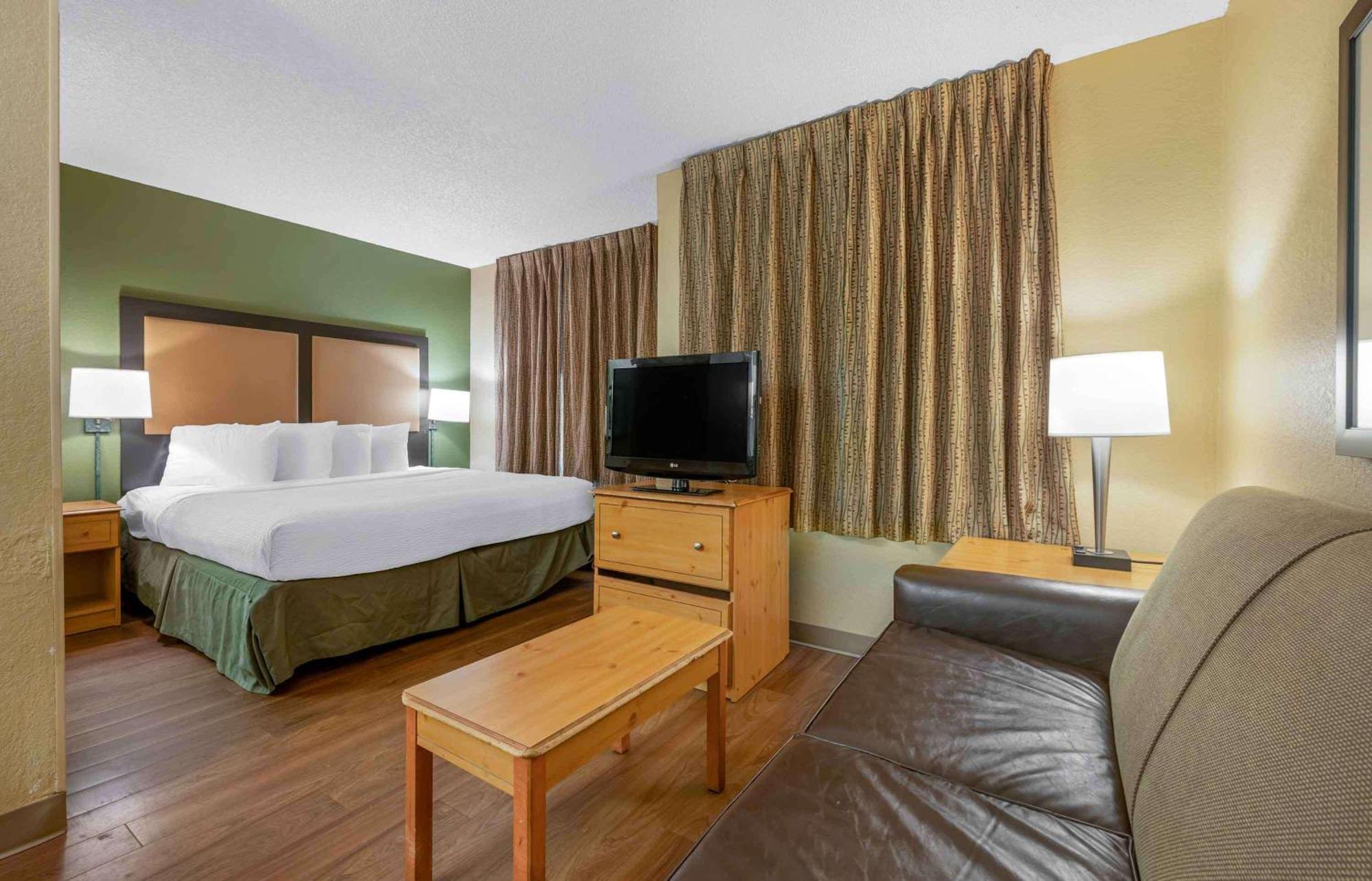 Extended Stay America Select Suites - Jacksonville - Baymeadows Exterior foto