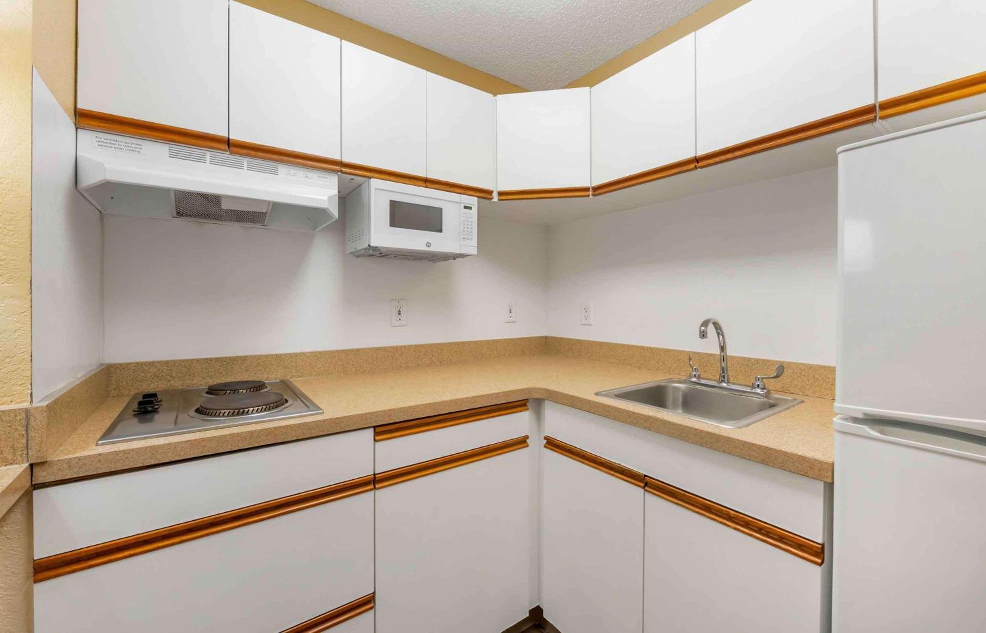Extended Stay America Select Suites - Jacksonville - Baymeadows Exterior foto